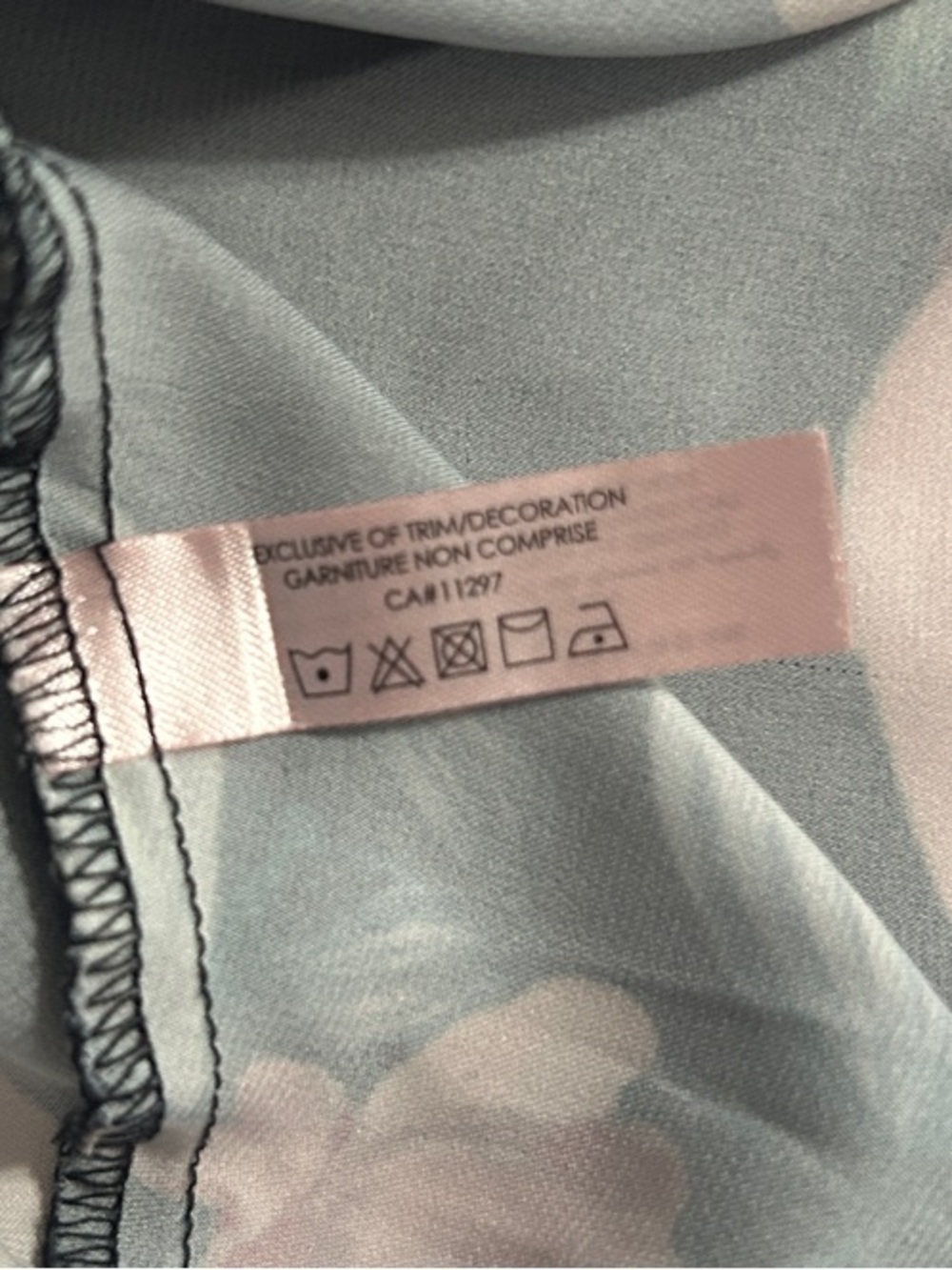 La Vie En Rose Black Floral Lace-Trim Chemise - Picture 14 of 16